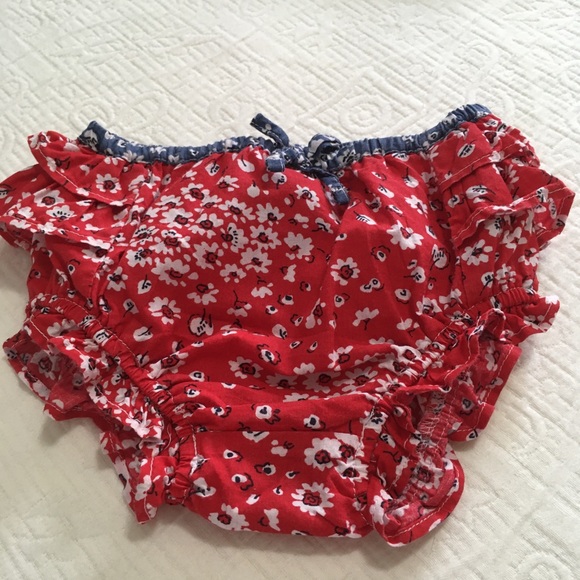 0-3m (4/$20) Baby Gap 2-Piece Ruffle Sun Suit - Picture 9 of 14